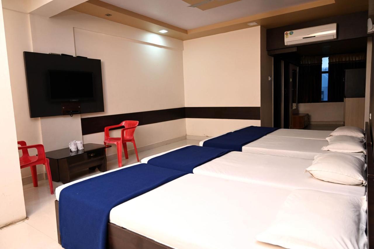 Hotel Sukh Sagar Somnāth エクステリア 写真